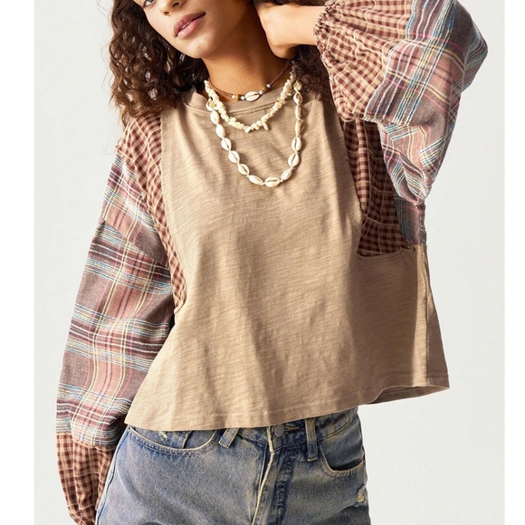 Cozy Plaid Print color Block Oversized Top - Picture 3 of 8